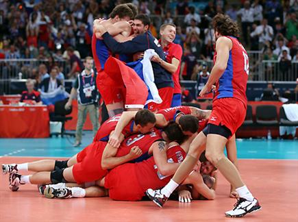 שוב ילכו עד הסוף? שחקני רוסיה זוכים בזהב האולימפי (gettyimages) (צילום: ספורט 5)
