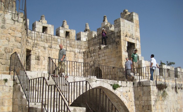 טיילות בארץ, טיילת החומות הצפונית צילום החברה לפית (צילום: החברה לפיתוח מזרח ירושלים בע"מ)