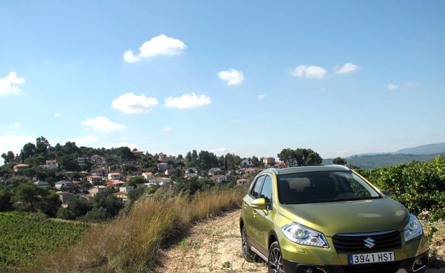 סוזוקי קרוסאובר