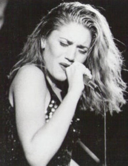 1992. בהופעה