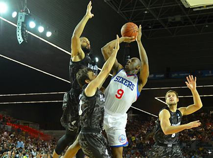 קשה בקדם עונה. ג'יימס אנדרסון בבילבאו (gettyimages). צפו בתקציר (צילום: ספורט 5)