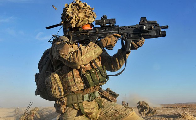 חייל בריטי באפגניסטן 