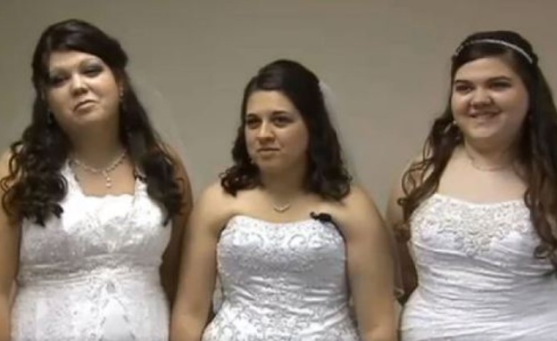 שלוש אחיות מתחנות (תמונת AVI: צילום מסך מתוך FOX5)