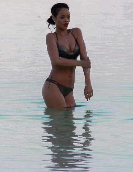 ריהאנה בים המלח אוקטובר 2013 (צילום: אייבי)