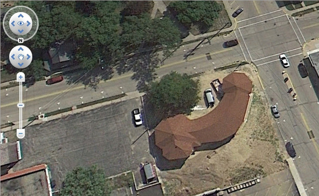 כנסייה איבר מין (צילום: Google Earth)