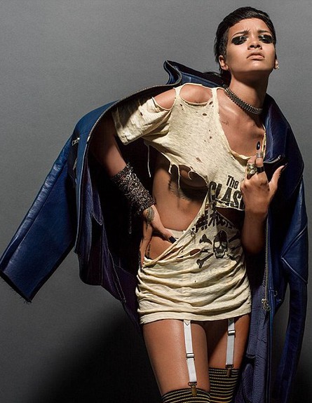 ריהאנה חושפת בצילומים חדשים (צילום: Inez & Vinoodh, מתוך מגזין 032c)