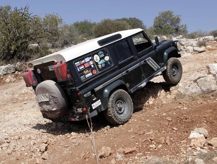 ריינג' רובר מול יגואר XJ ולנד רובר דיפנדר (צילום: נעם וינד)