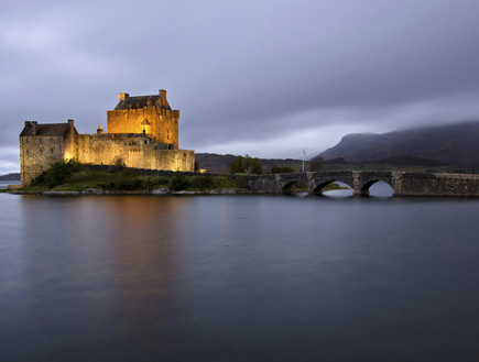 עוד מרחוק, הטירה היפה בעולם (צילום: אימג'בנק / Thinkstock)