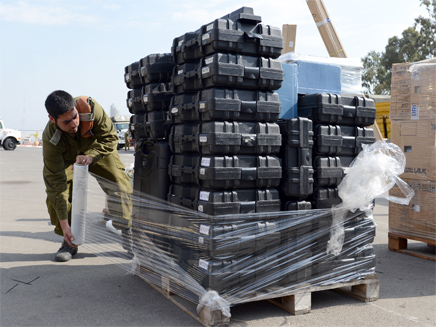 ציוד הסיוע שנשלח לפיליפינים (צילום: דו