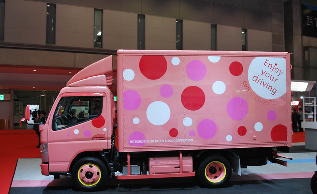 משאית מיצובישי ורודה