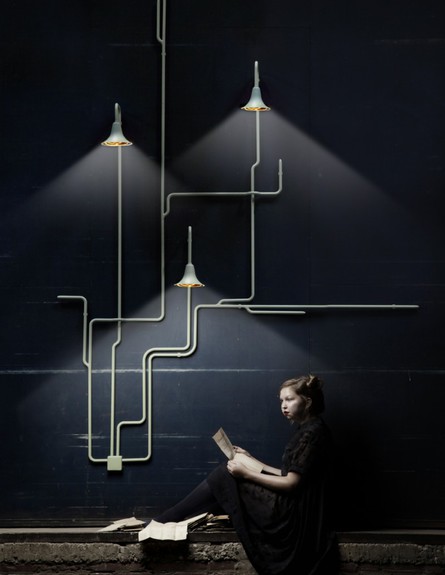 מעצבים הולנדים, גוף תאורה צינור (צילום: © copyright 2013 Ontwerpduo.nl)
