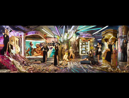 גלויית חג המולד של הקרדשיאן (צילום: David LaChapelle)