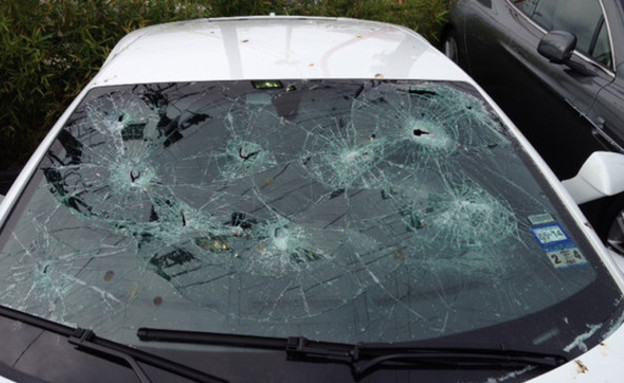 ירה במכוניות יוקרה