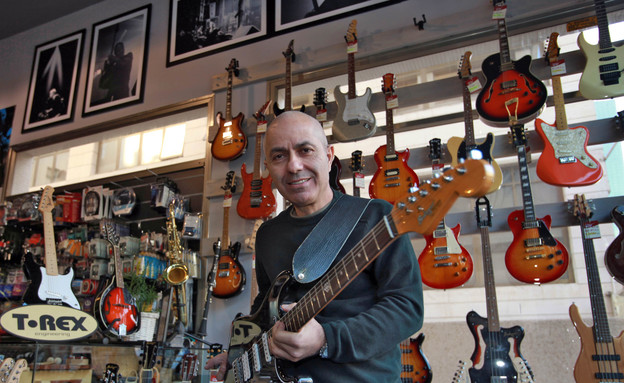 אמנות שהפכה לעסק - שמוליק בודגוב אמנות שהפכה לעסק - שמוליק בודגוב