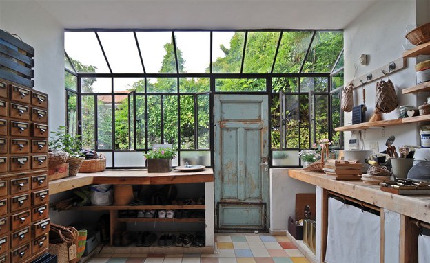 נועה בר לב, סטודיו ריצוף נועה בר לב, סטודיו ריצוף