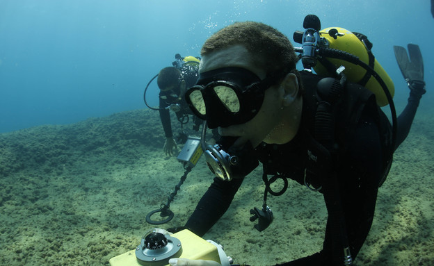 סקר תת ימי (צילום: צוות תיעוד, הילת"ם)