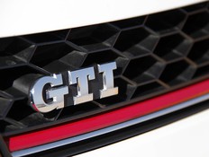 גולף GTI פוקוס ST מגאן RS (תמונת AVI: נעם וינד)