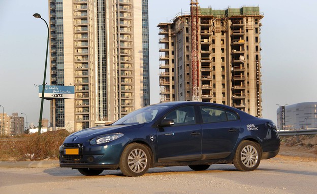 מכונית השנה 2013