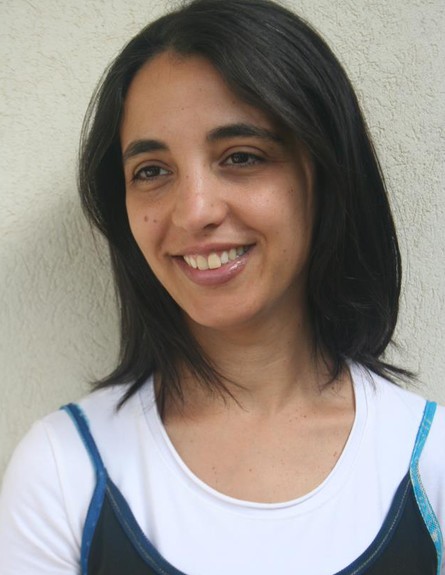 דפנה ענבר (צילום: מעין תעיזי)