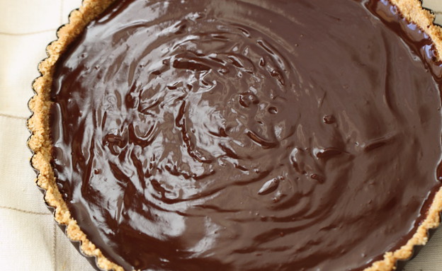 טארט שוקולד וחמאת בוטנים שלב רביעי טארט שוקולד וחמאת בוטנים שלב רביעי