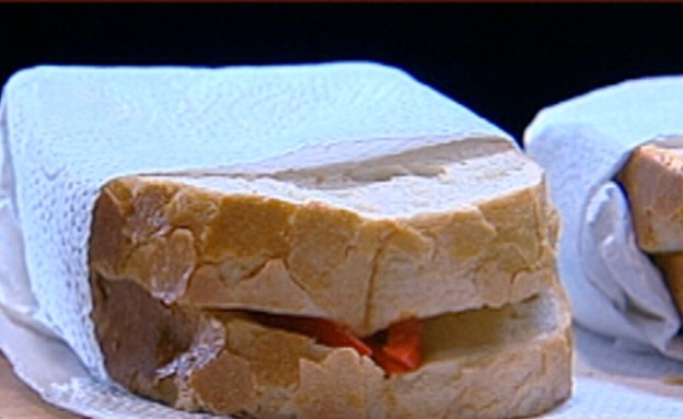 סנדוויץ' של אבא של בועז בן ארי