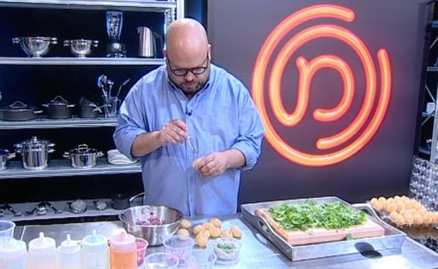 רושפלד מכין הפתעה לשופטים