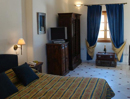 מלון בכרתים, קיץ חורף (צילום: מתוך האתר)