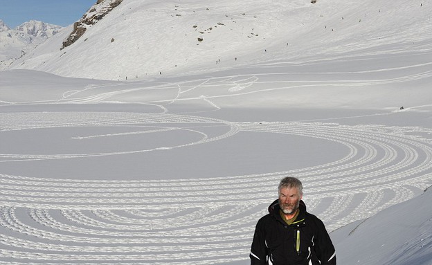 האמן, ציורים בשלג