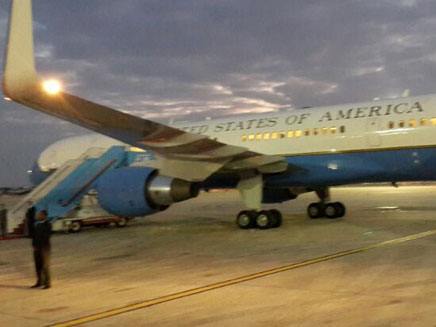 מטוסו של סגן נשיא ארה