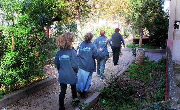 ארבעת הנשים המתנדבות