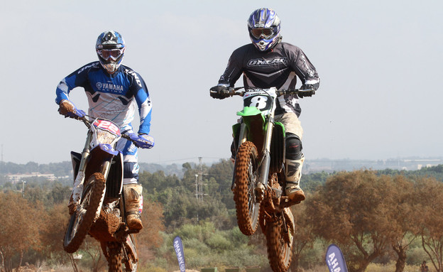 דני קושמרו בקורס מוטוקרוס