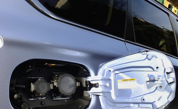 מיצובישי אאוטלנדר PHEV