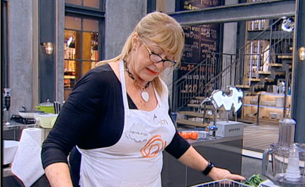 צילה חוזרת לשורשים ברומניה