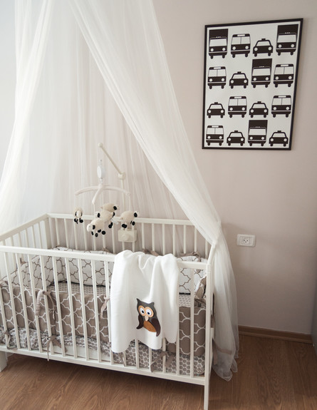 יונית שטרן, חדר תינוק גובה (צילום: אביבית וייסמן)