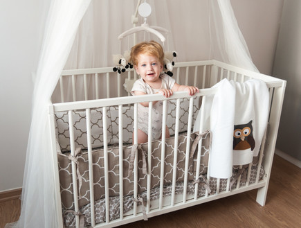 יונית שטרן, חדר תינוק (צילום: אביבית וייסמן)