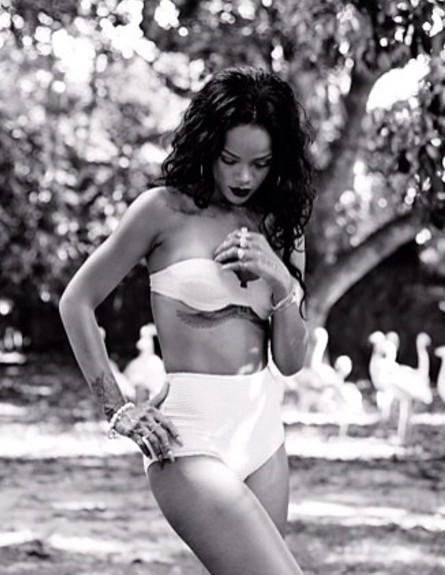 ריהאנה בביקיני  (צילום: מתוך האינסטגרם של ריהאנה, instagram)