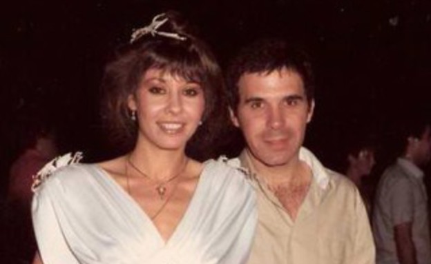 בחתונה עם נתן תומר 1983 מלון קרלטון תא (צילום: מתוך האתר הרשמי של ירדנה ארזי)