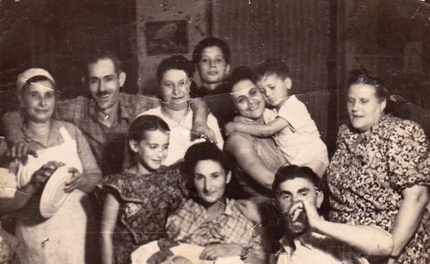 צילה עופר - תמונת ילדות