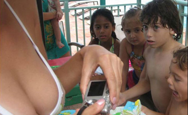 ילדים בוהים במחשופים (צילום: imgur.com)