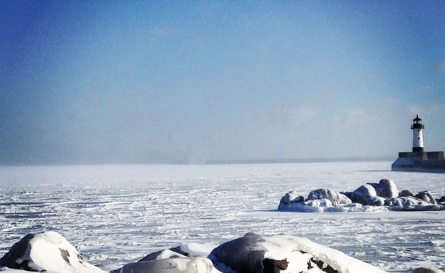 האגם, מערת הקרח בויסקונסין