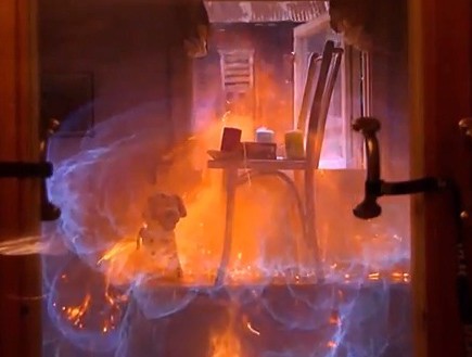 אש בהילוך איטי (צילום: יוטיוב)