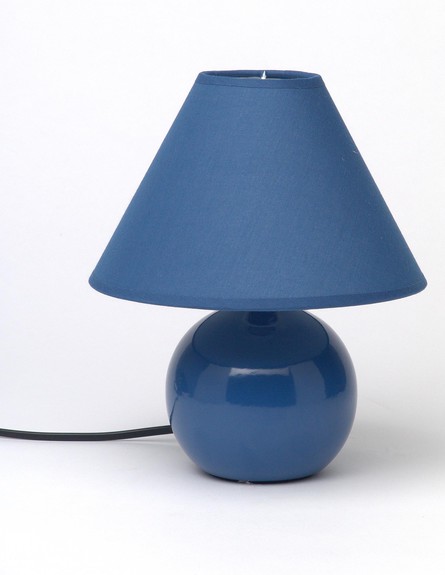 פריטים ב-50 שקלים, מנורה כחולה (צילום: אייל קרן)