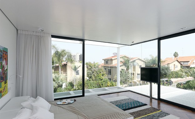 מרק טופלסקי חדש, חדר שינה חלונות