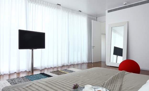 מרק טופלסקי חדש, חדר שינה