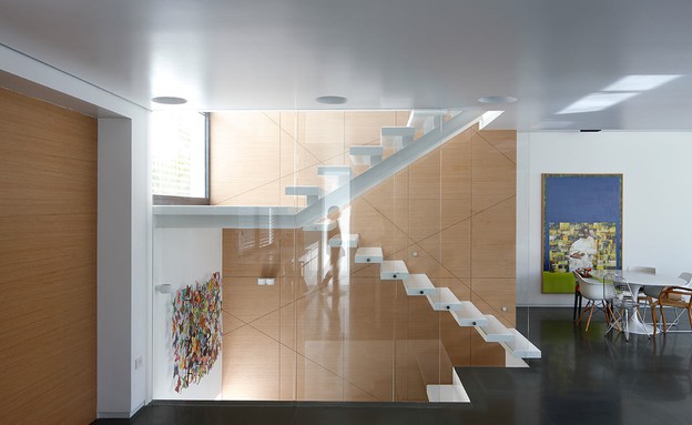 מרק טופלסקי חדש, מדרגות מבט