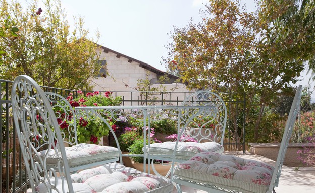 דלית וינשטוק דלית וינשטוק