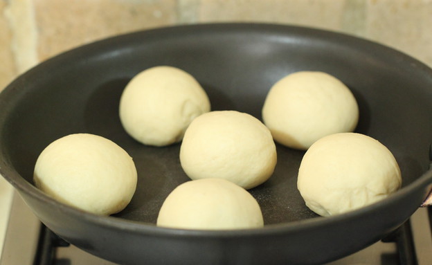 מאפינס אנגליים - הקלייה