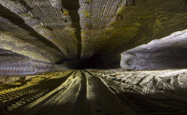 מתחת לאדמה, מערת המלח ברוסיה