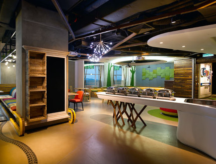 משרדי גוגל חדש, דלפק (צילום: indesignlive.sg)