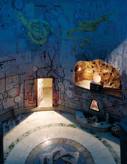 אולם המים במקדש דמנהור בצפון איטליה (צילום: קהילת דמנהור)